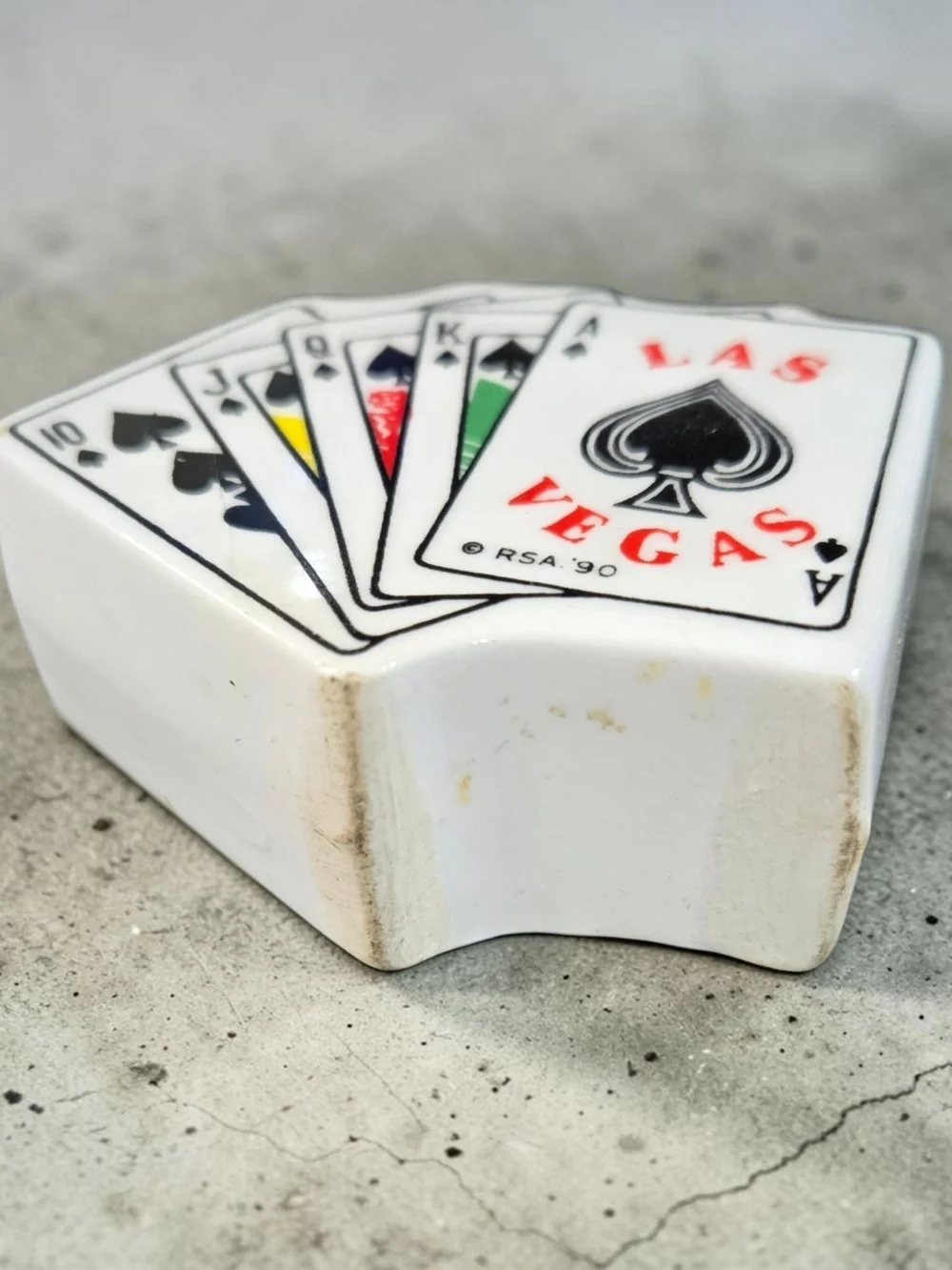 Vintage Las Vegas Poker Hand Mini Ceramic Ashtray Casino Souvenir Tobacciana